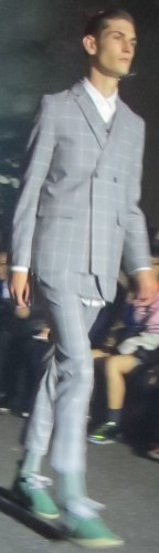 ディスカバード1