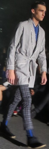 ディスカバード10