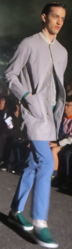 ディスカバード9