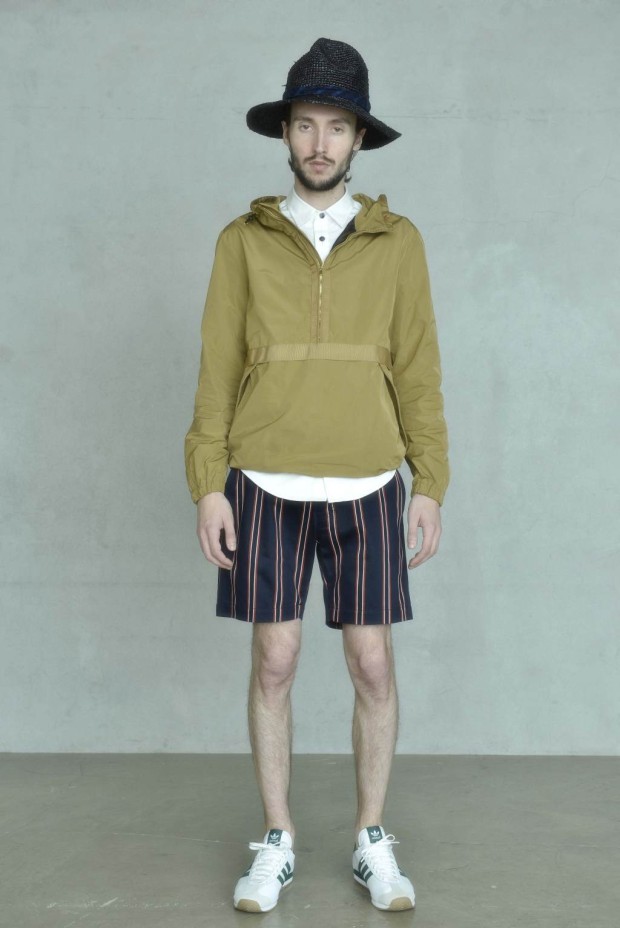 エンハーモニック4